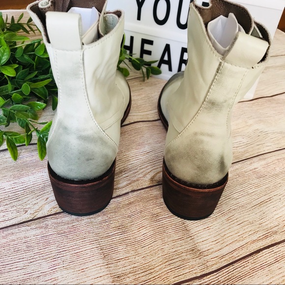 Anthropolgie GeeWawa Lace up Ankle Boots - Picture 5 of 8